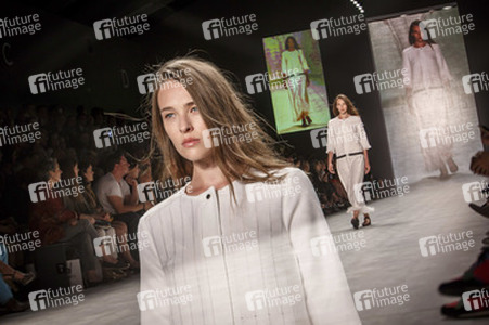Designer for Tomorrow Fashion Show auf der Mercedes-Benz Week Spring/Summer 2016