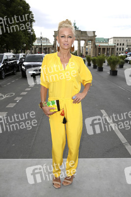 Dimitri Fashion Show auf der Mercedes-Benz Fashion Week Spring/Summer 2016