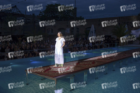 Holy Ghost Fashion Show auf der Mercedes-Benz Week Spring/Summer 2016