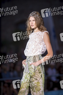 Holy Ghost Fashion Show auf der Mercedes-Benz Week Spring/Summer 2016