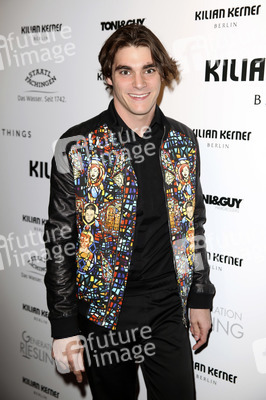 Kilian Kerner Fashion Show auf der Mercedes-Benz Fashion Week Spring/Summer 2016