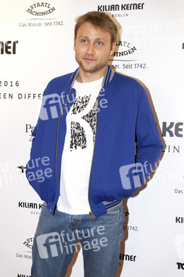 Kilian Kerner Fashion Show auf der Mercedes-Benz Week Spring/Summer 2016