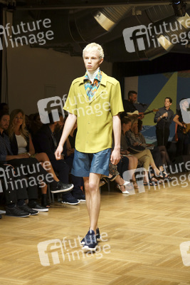 Kilian Kerner Fashion Show auf der Mercedes-Benz Week Spring/Summer 2016