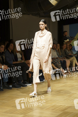Kilian Kerner Fashion Show auf der Mercedes-Benz Week Spring/Summer 2016