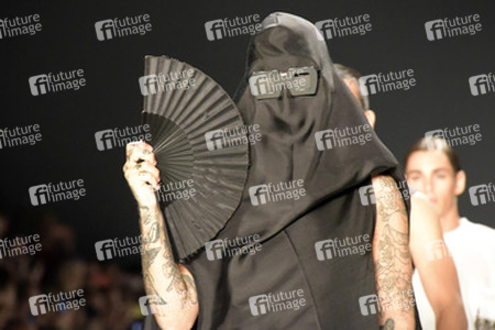 Sadak Fashion Show auf der Mercedes-Benz Week Spring/Summer 2016