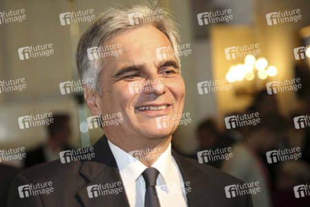 Verleihung des Großen Ehrenzeichens der Republik Österreich an Wolfgang Ambros in Wien