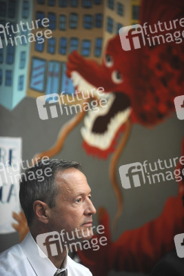 Martin O'Malley holds immigration roundtable at the New York Immigration Action Fund