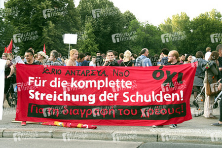 Demonstration 'OXI – Schluss mit Lustig' in Berlin