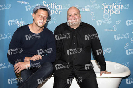 Premiere der Show 'Seifen Oper' in Berlin