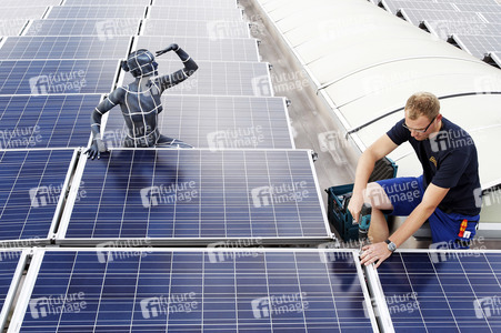 WORKING ART: Photovoltaik Installateur / Solar PV Installer Bodypainting