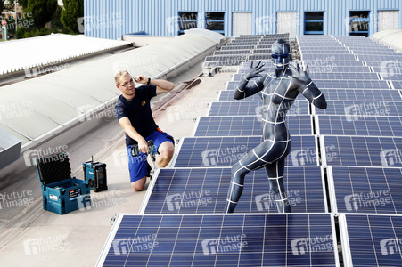 WORKING ART: Photovoltaik Installateur / Solar PV Installer Bodypainting