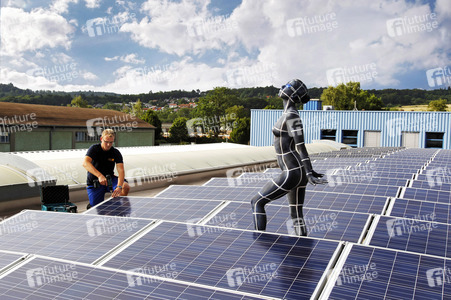 WORKING ART: Photovoltaik Installateur / Solar PV Installer Bodypainting