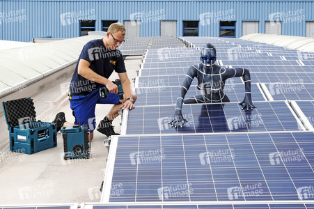 WORKING ART: Photovoltaik Installateur / Solar PV Installer Bodypainting