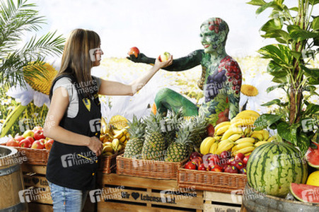 WORKING ART: Obsthändler/ Fruiterer Bodypainting