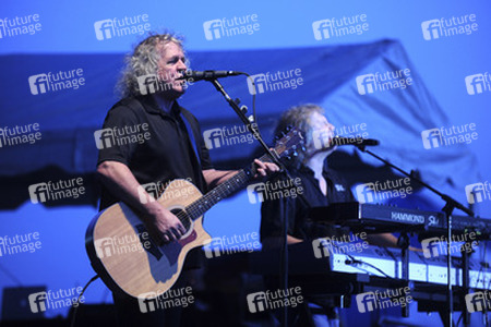 Kansas Perform in Readington