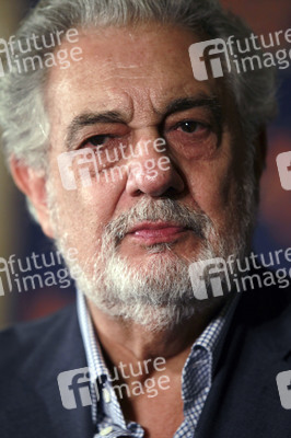 Maßnehmen von Placido Domingo im Wachsmuseum von Madrid
