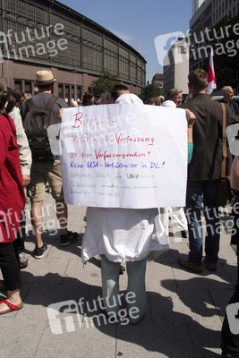 Solidaritätsdemo für Netzpolitik.org in Berlin