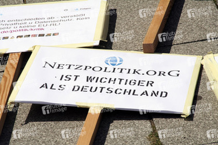 Solidaritätsdemo für Netzpolitik.org in Berlin