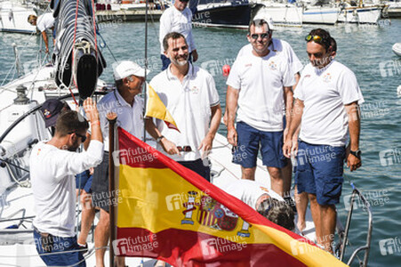 Felipe VI. von Spanien besucht die Aifos Crew in Palma de Mallorca