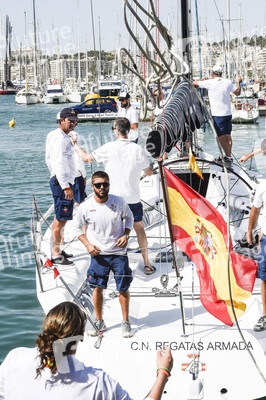 Felipe VI. von Spanien besucht die Aifos Crew in Palma de Mallorca