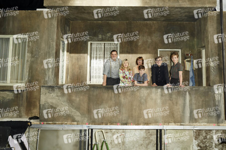 Charly Hübner, Barbara Buhl, Christiane Schaefer, Oscar Brose, Adolf Winkelmann, Lina Beckmann