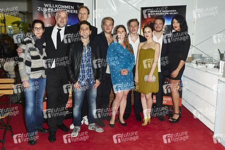 Mirjam Mous, Daniel Hetzer, Özgür Yildirim, Kay Niessen, Ben Münchow, Dorothe Beinemeier, David Kross, Emilia Schüle, Cellar Kid, Camilla Daum