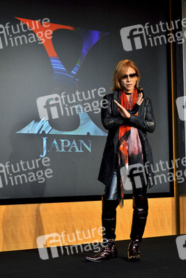 Pressekonferenz mi Yoshiki in Tokio