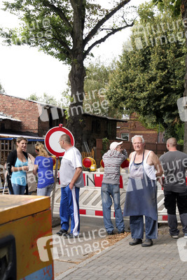 Tag der offen Tür im bezugsfertigen Containerdorf in Berlin-Wartenberg