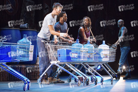 Fotoprobe zur Show 'Stomp' in Köln