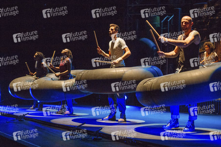 Fotoprobe zur Show 'Stomp' in Köln