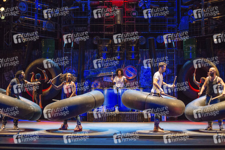 Fotoprobe zur Show 'Stomp' in Köln