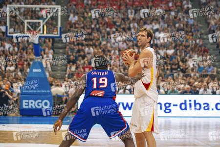 Basketball EM-Testspiel Deutschland gegen Frankreich in Köln