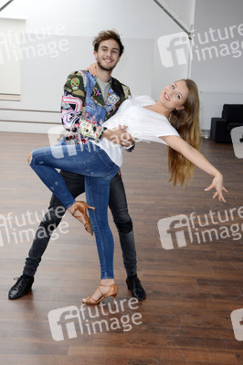 Joelina Drews und Marc Aurel Zeeb trainieren für 'Stepping Out' in Köln