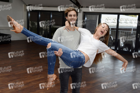 Joelina Drews und Marc Aurel Zeeb trainieren für 'Stepping Out' in Köln
