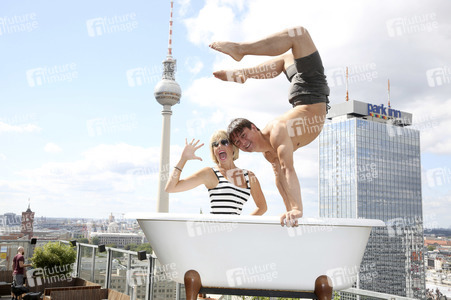 Fototermin zur Varieté Show 'Seifen Oper' in Berlin