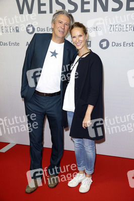 Premiere der Fernsehserie 'Weissensee' in Berlin