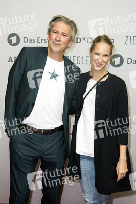 Premiere der Fernsehserie 'Weissensee' in Berlin