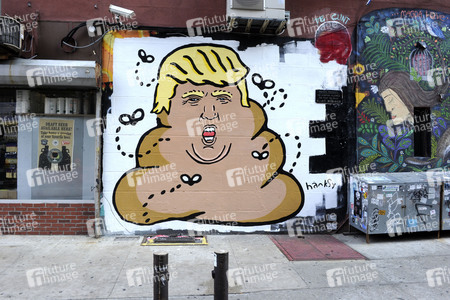 Donald Trump by Hanksy in New York
