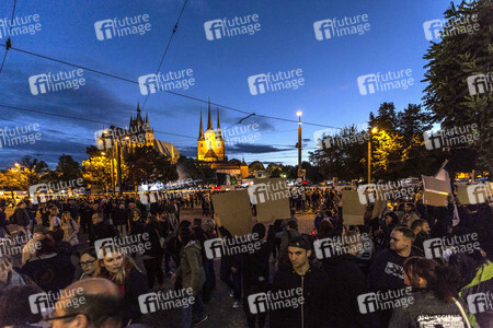 Demonstration gegen das Konzert von Xavier Naidoo in Erfurt