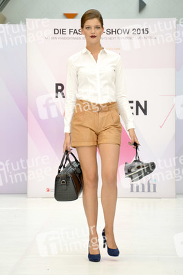 Fashion-Show 2015