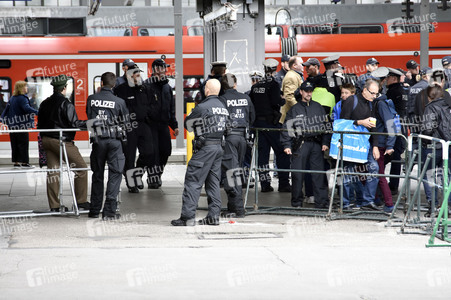 Ankunft der Flüchtlinge am Hauptbahnhof München