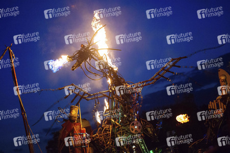 Roboter-Kunst-Festival 'Robodonien' in Köln