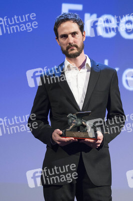 Closing Ceremony und 'Lao pao er' Premiere, Biennale 2015