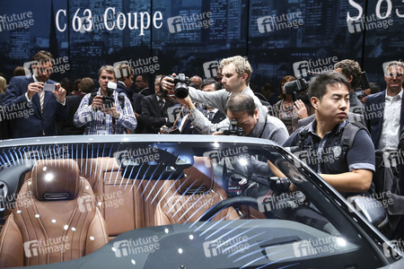 Erster Pressetag auf der IAA 2015 in Frankfurt