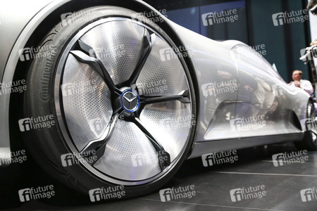Erster Pressetag auf der IAA 2015 in Frankfurt