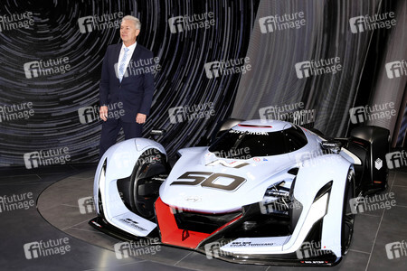 Erster Pressetag auf der IAA 2015 in Frankfurt