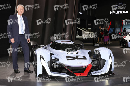 Erster Pressetag auf der IAA 2015 in Frankfurt