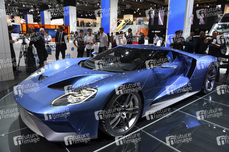 Zweiter Pressetag auf der IAA 2015 in Frankfurt