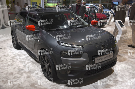 Zweiter Pressetag auf der IAA 2015 in Frankfurt