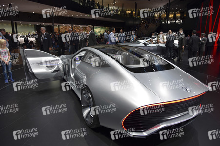 Zweiter Pressetag auf der IAA 2015 in Frankfurt